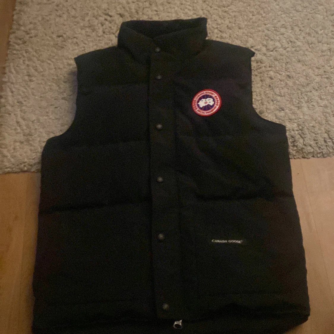 Canada goose väst helt ny 1000kr möts upp i Helsingborg 