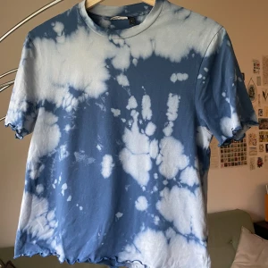 Croptop helt cloudy - Kattig tight ladies love it very cute