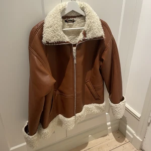 Pu vinterjacka - Använd fåtal gånger. Supergo och varm 🤎 