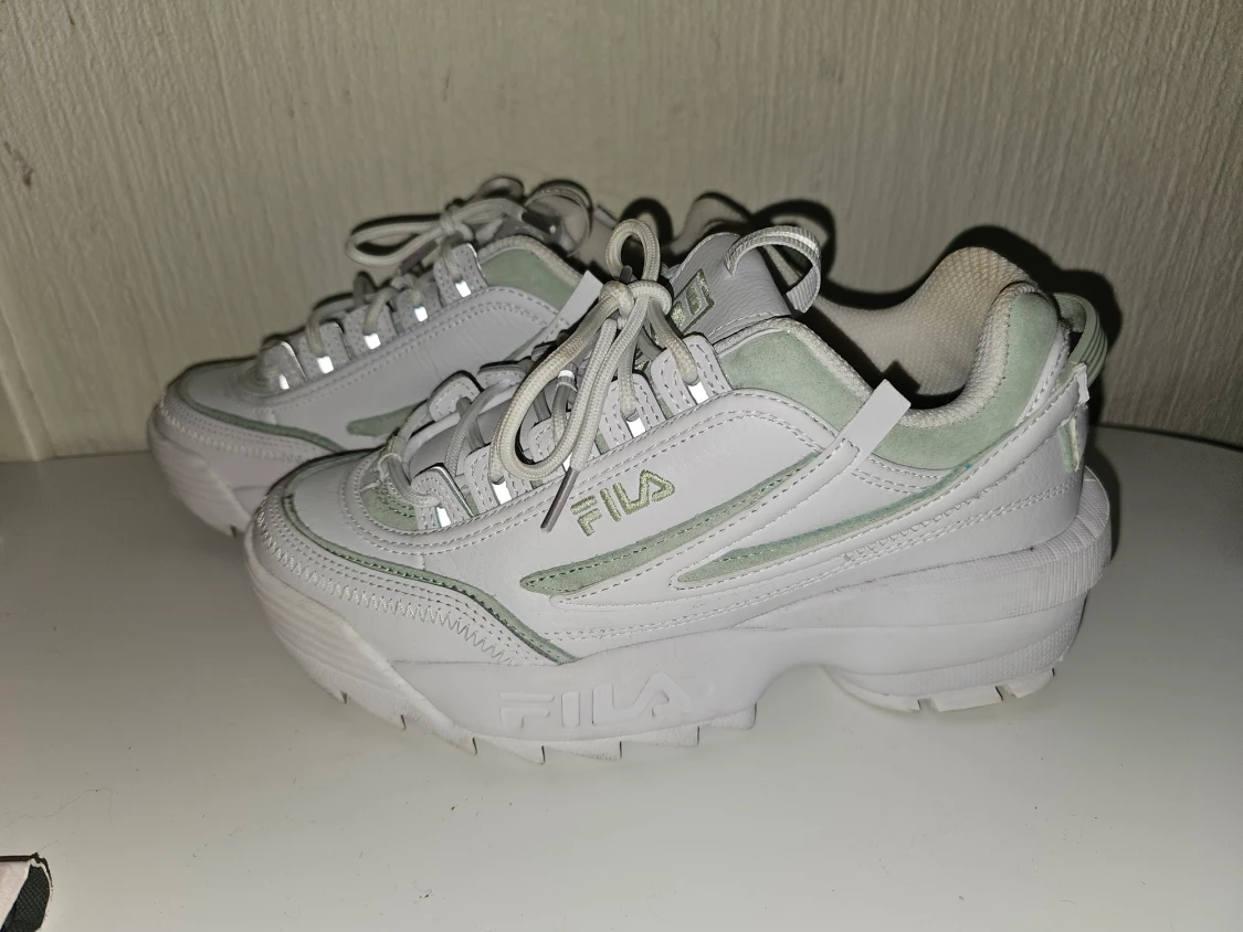 Fila Disruptor II Skor Storlek 38 1/2
