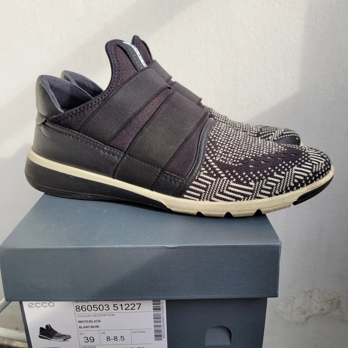 Ecco Intrinsic 39 - 90