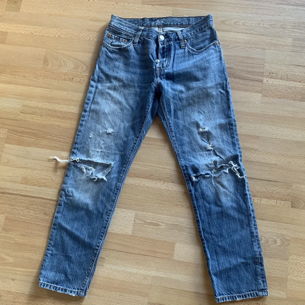 Fina jeans från Levis💕. W24 L32.. Jeans & Byxor.