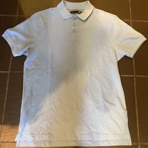 Piké  - Säljer min piké från lager 157 som är helt ny. Inga defekter eller liknande. Hör av er vid frågor!