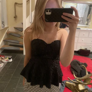 Festtopp - Så fin glittertopp