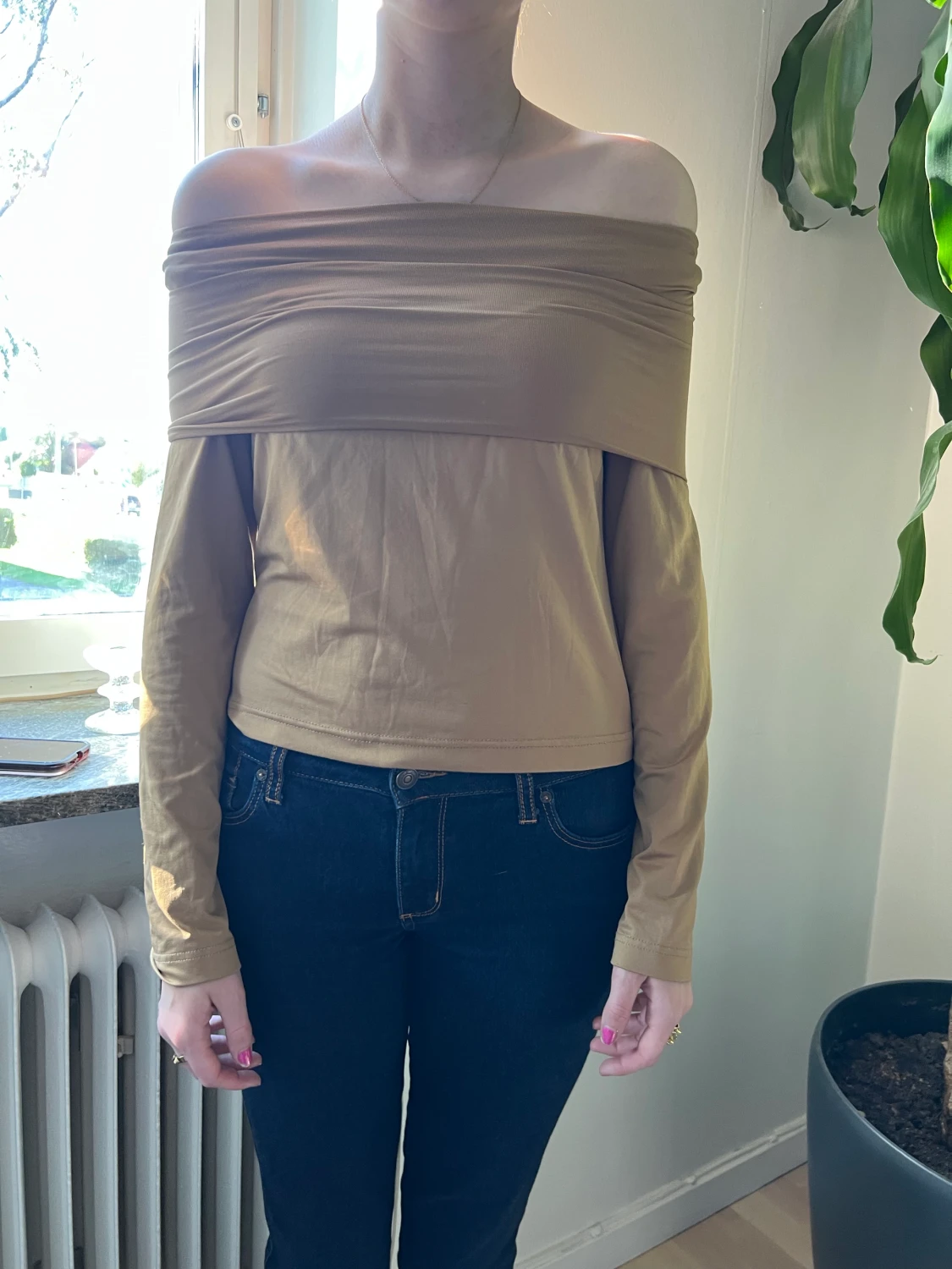 Off shoulder topp / tröja 