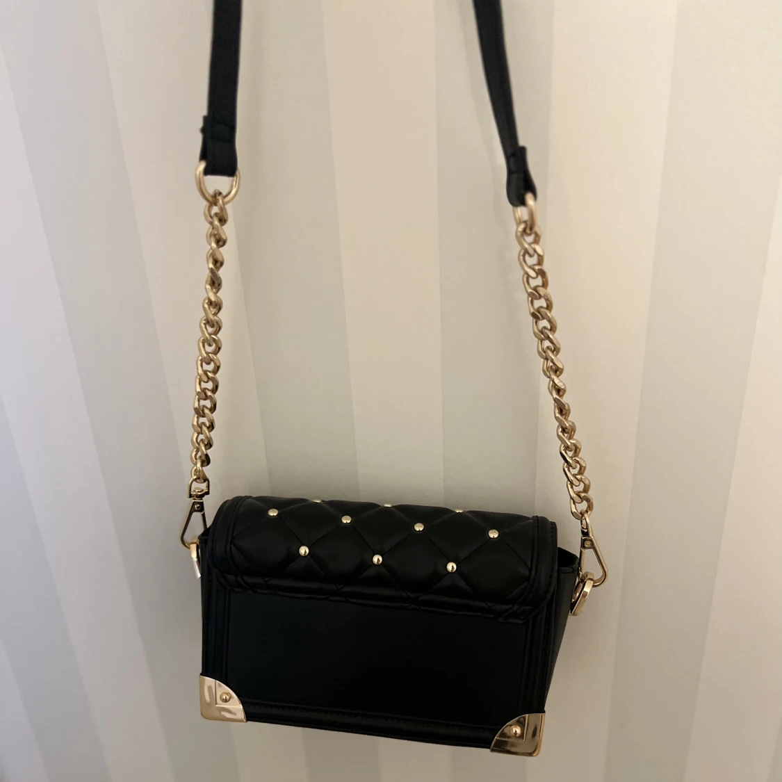 Handväska från Aldo - 91