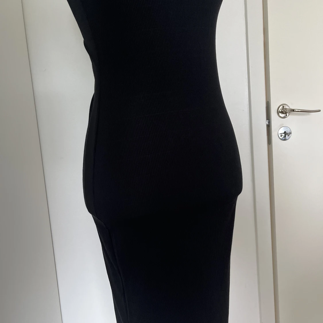 Svart klänning - 91