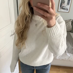 Tröja - Säljer denna jätte mysiga tjocktröja som är perfekt till hösten! 