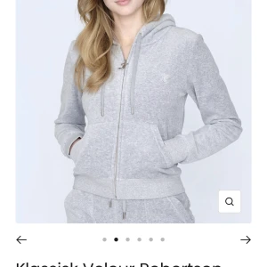 Juicy couture huvtröjor  - Säljer min gråa juicy gråa huvtröjor då den aldrig har kommit till användning utan bara har testat den, den är i super fint skicka och är i storlek xs. Skriv om ni vill ha egna bilder och pris kan diskuteras.