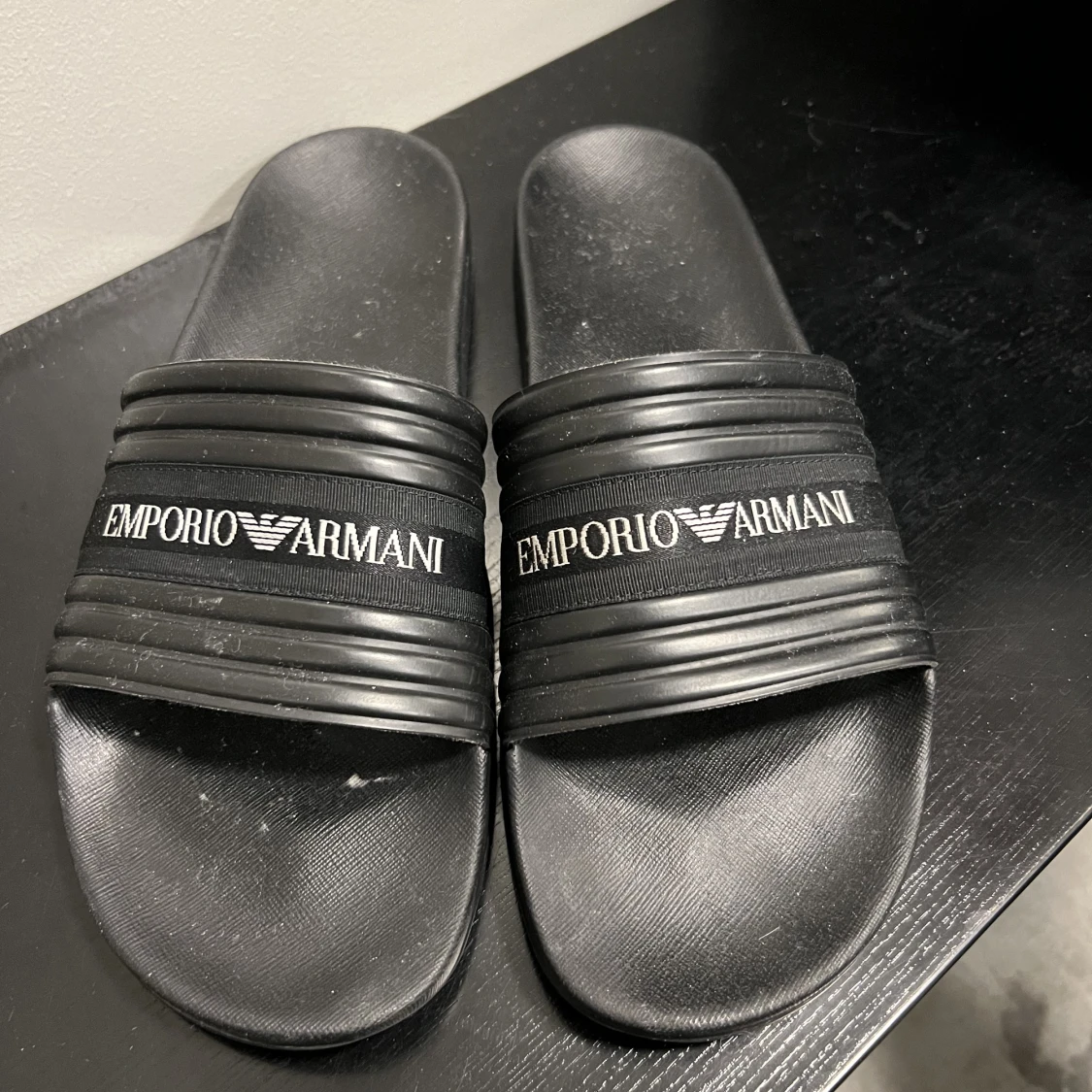 Empirin Armani Tofflor