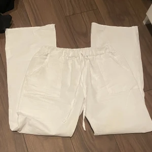 Linnebyxor - Används ej, lite genomskinliga