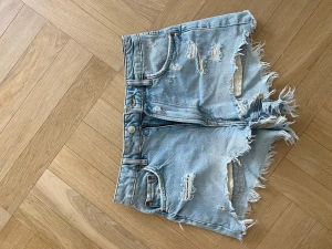 Jeansshorts - Snyggastw jeansshortsen!!!! Älskar dessa, sitter så najs