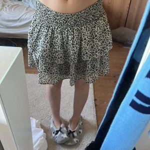 Leopard kjol! - Superfinkjol från Kappahl som inte kommer till användning längre💕