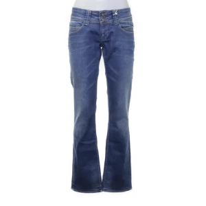 Pepe jeans - Säljer mina pepe jeans i storlek 36 eu, l 32 och låg midja. Perfekt skick!☀️ skriv gärna prisförslag 💗