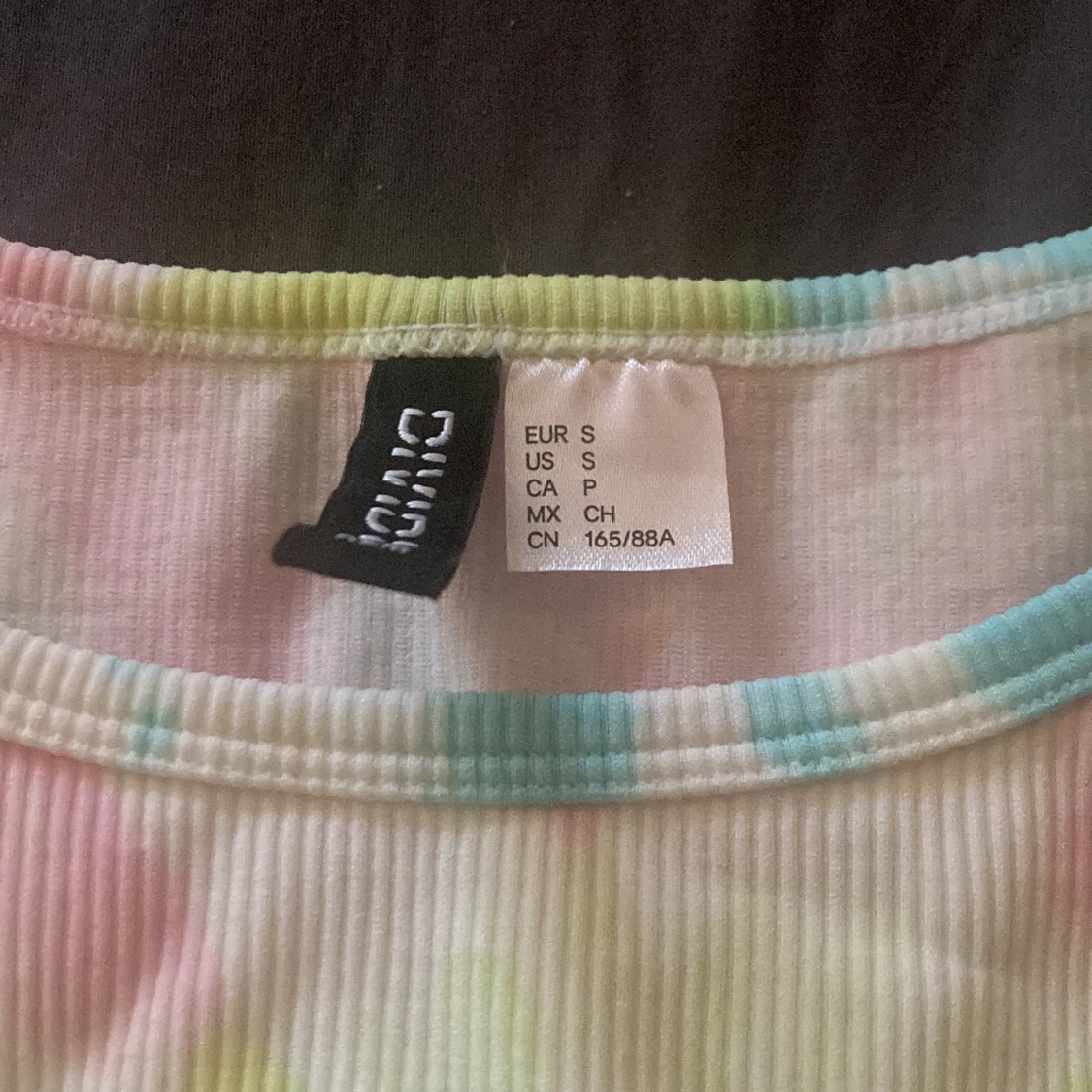 Regnbågsfärgad linne  - 90