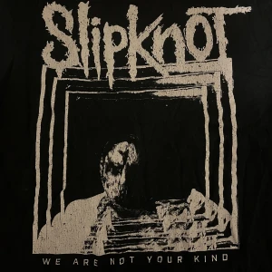 Slipknot t-shirt - Slipknot wanyk t-shirt köpt på EMP. Säljer då den aldrig används länge. Pris går alltid att diskutera :)) 