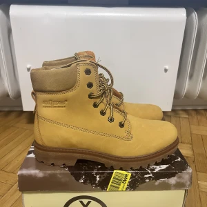 Alpe-Damskor - Nytt skor från Alpe för Dam