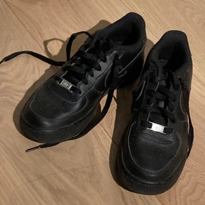 Nike af1 skor - endast använda cirka 3 gånger