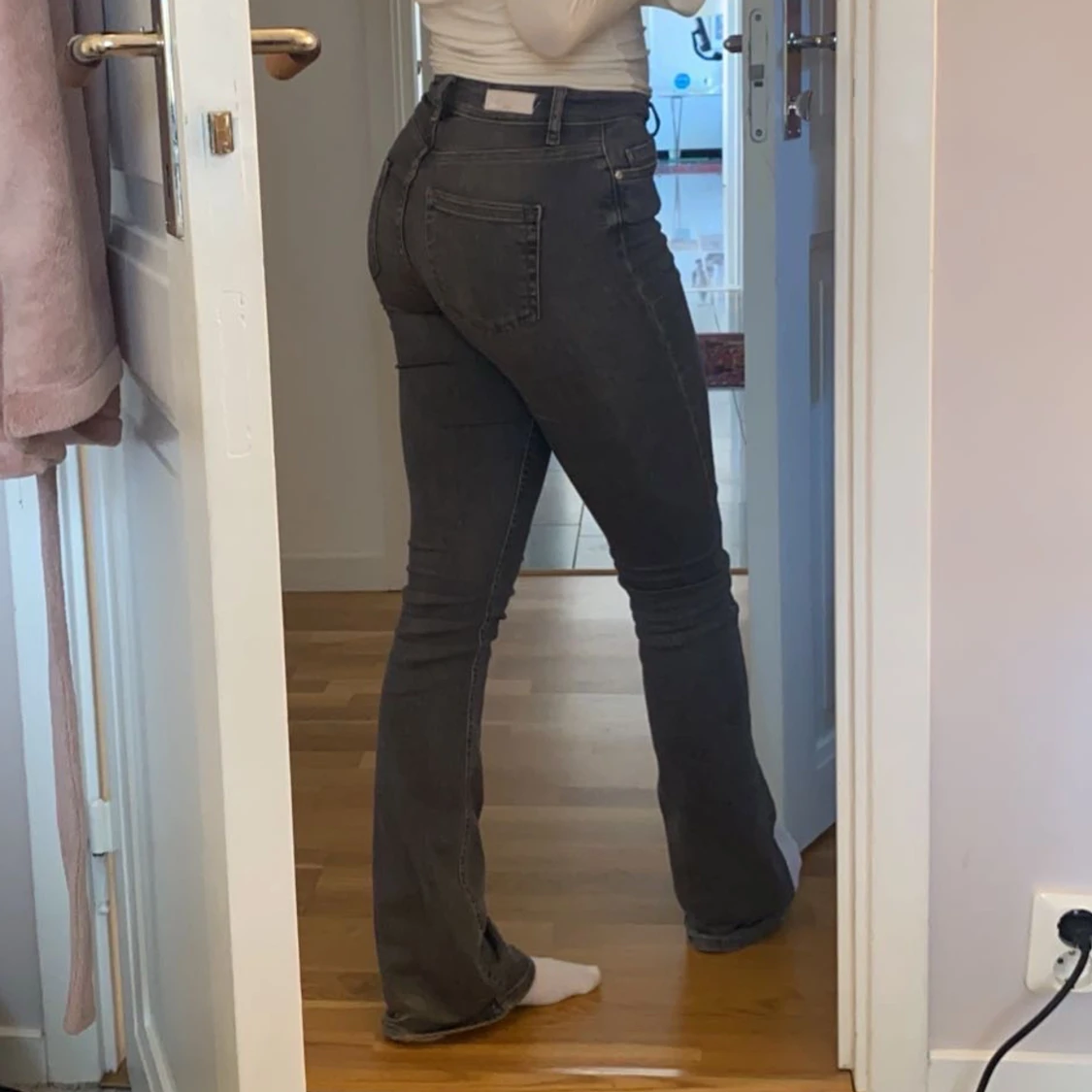 Gråa only jeans - 91