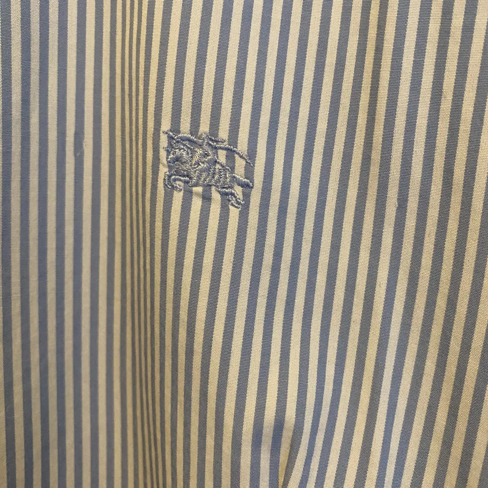 Burberry Skjorta, Original 10/10. Skjortor.