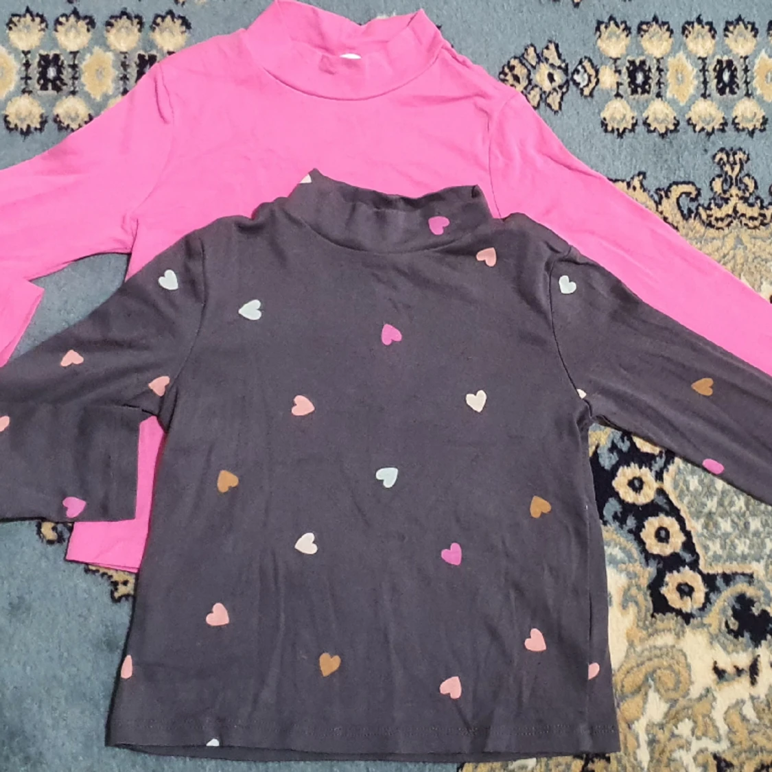 2 st tröjor 