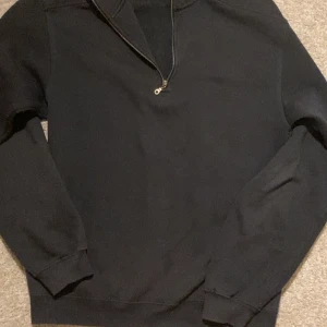 Half zip - Half zip, Inget märke Skön och bra passform Grishig