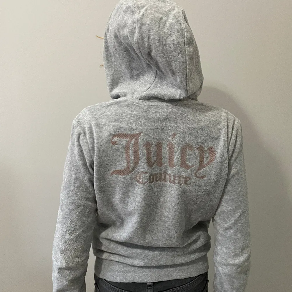 Juicy couture set i velour. 10/ 11 år. . Jeans & Byxor.