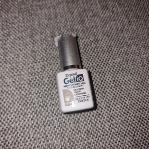 Gelpolish  - Helt ny och oöppnad gelpolish från depend🦋