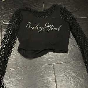 Linne - Är som ett svart linne med insydd fishbets använd 2 gånger 