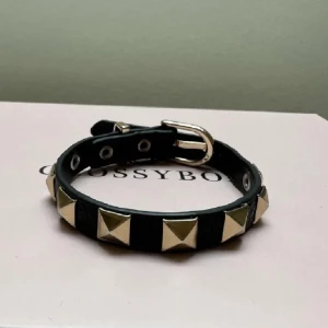 Nitarmband - Valentino inspirerat armband. (Lånade bilder)