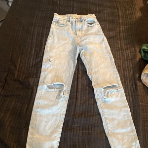 Byxor  - Säljer mina byxor 