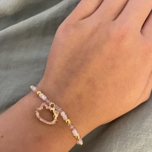 Hellokitty armband - 🩷🤍