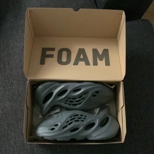 Yeezys foam runners (äkta) - Helt nya och oanvänd yeezy foam runners jag vann på adidas appen.