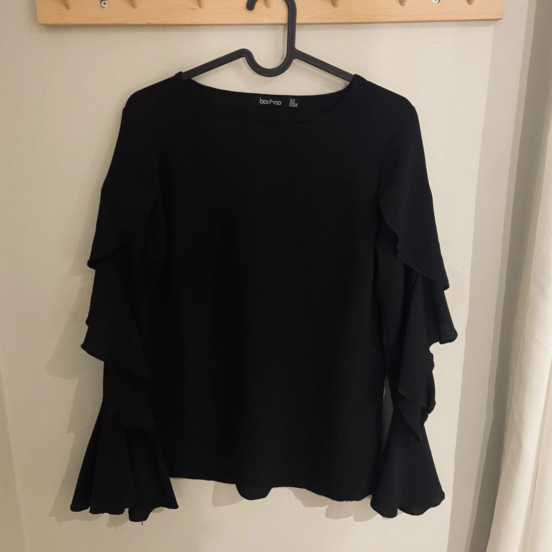 Svart blus  - 90