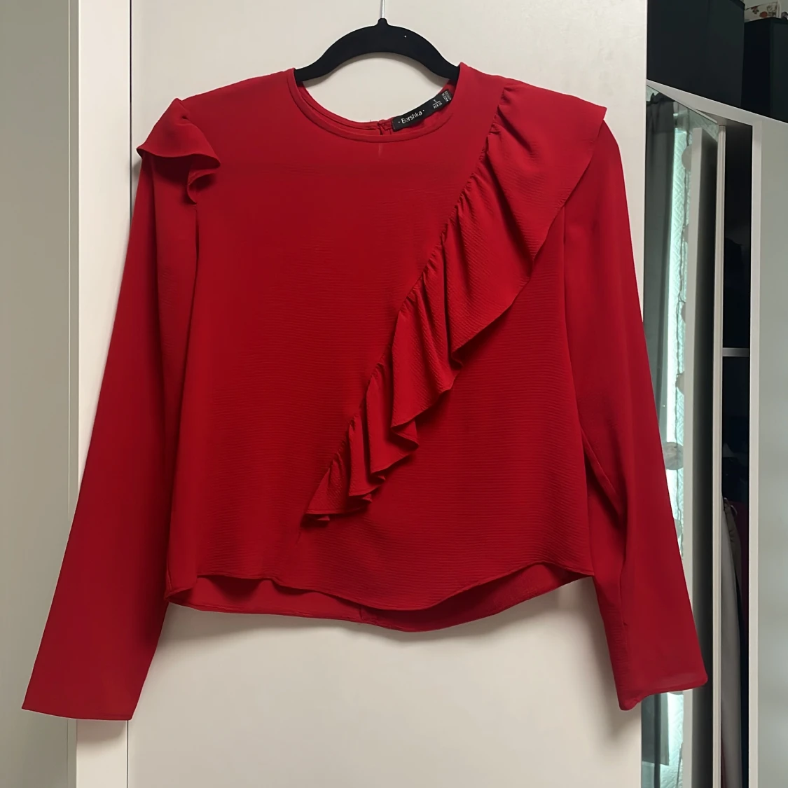 Chiffong tröja - Bershka