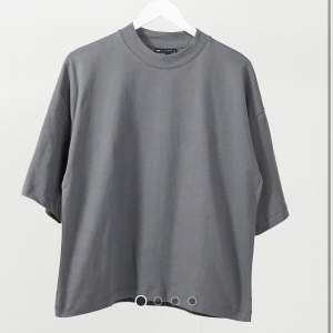 Oversized grå tshirt
