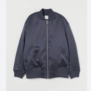 Bomberjacka hm - SÖKER!! Efter denna bomberjacka❤️❤️