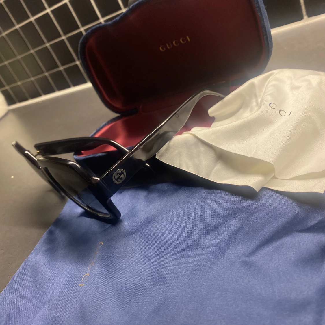 Gucci solglasögon  - 91