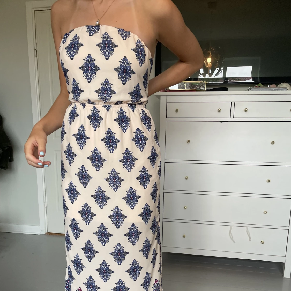 Långklänning med mönster - 91