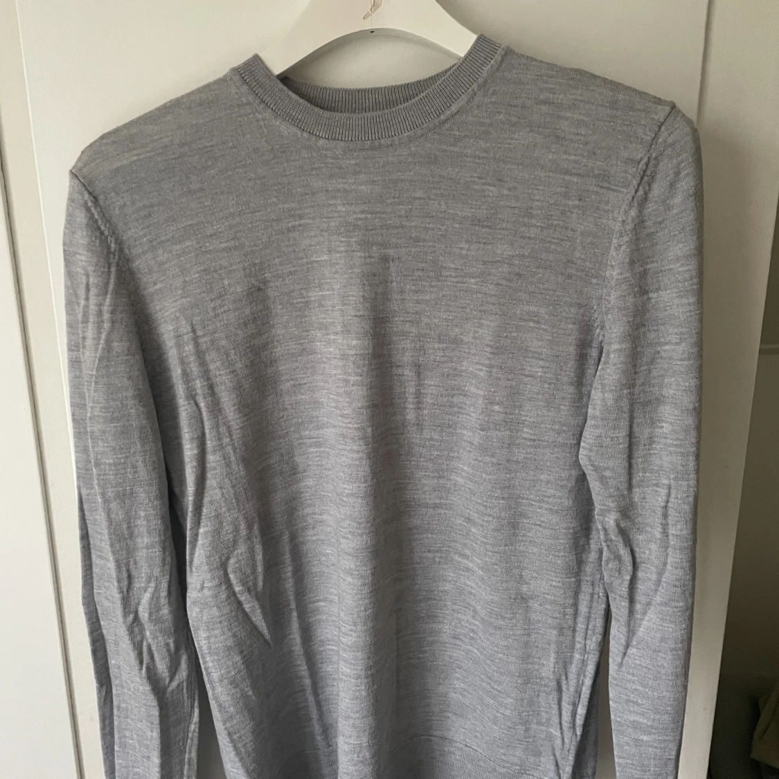 Tunn stickad tröja från samsoe 