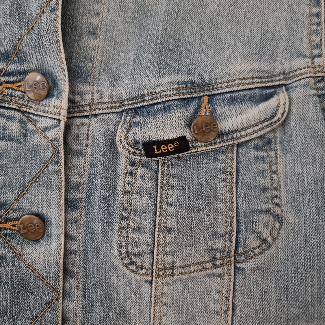 Lee jeansjacka stl S - 91