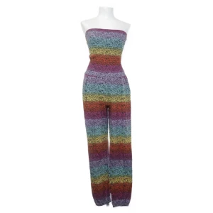 Regnbågs jumpsuit - Jättefin och gullig jumpsuit från sellpy. Jag har aldrig använt den och den ser inte använd ut. I mycket bra skick💕