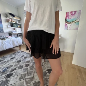 Kappahl kjol - Så fin kjol, inte använd🥰