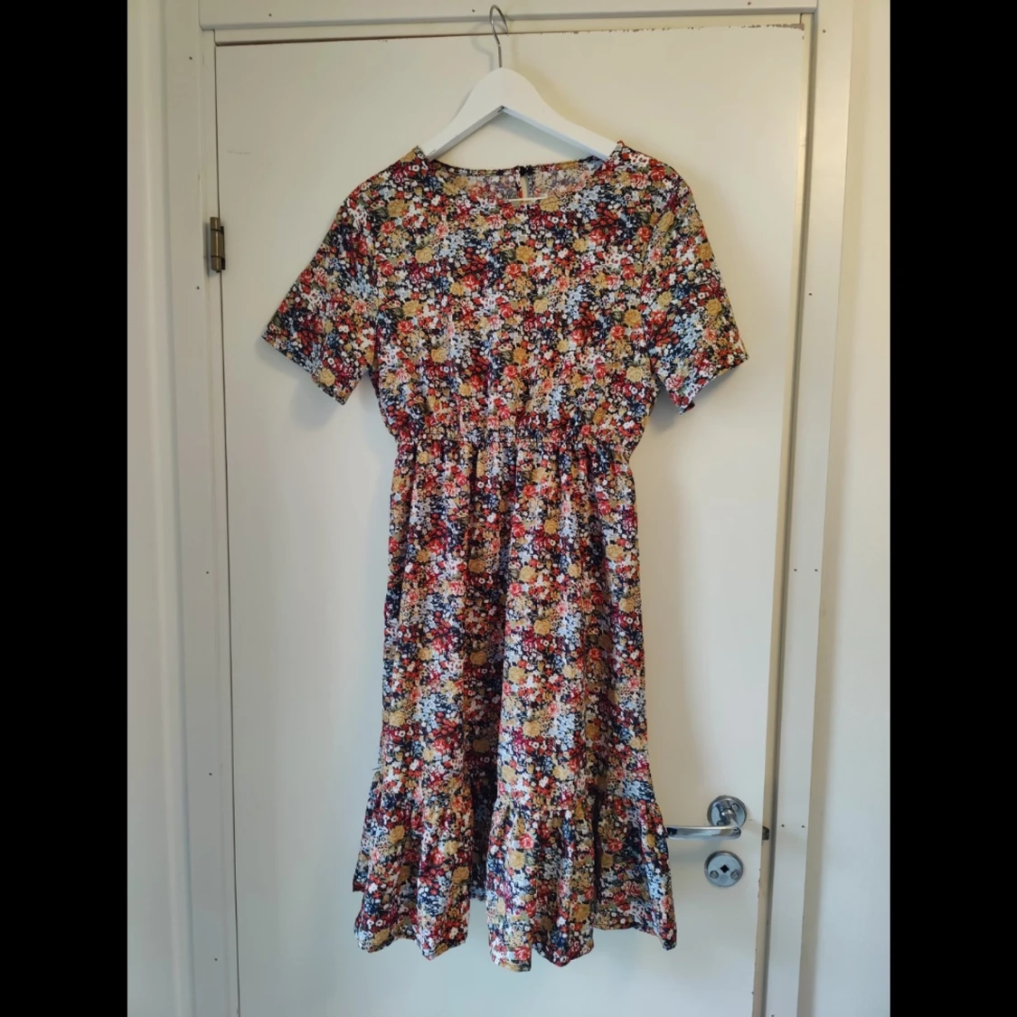 Blommig sommarklänning!