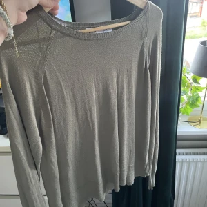 Zara tröja - Skön tunn långärmad tröja från Zara💚