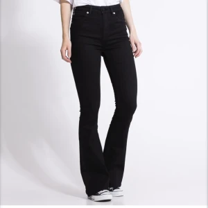 Flare jeans  - Jeans från lager 157 i storlek xxs. Nypris 300kr💕