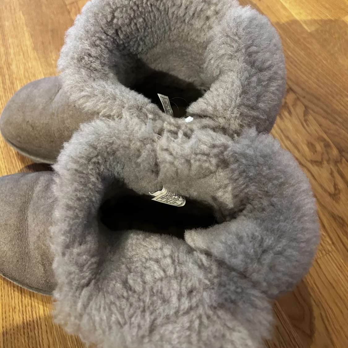 Uggs med rosetter  - 91
