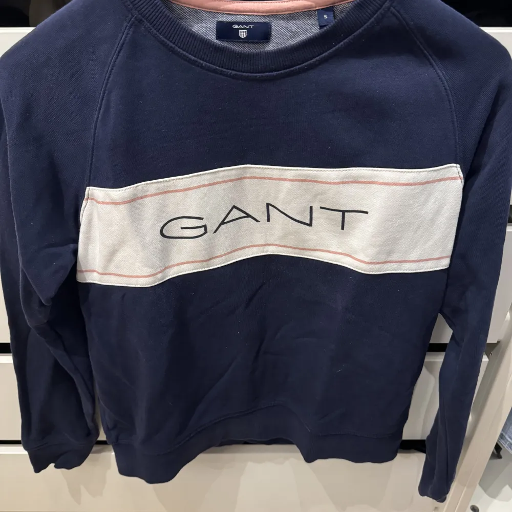 Gant tröja mycket fint skick  . Hoodies.