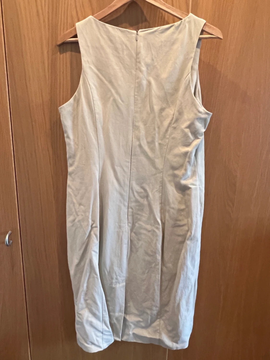 Holkärmklänning beige - 90