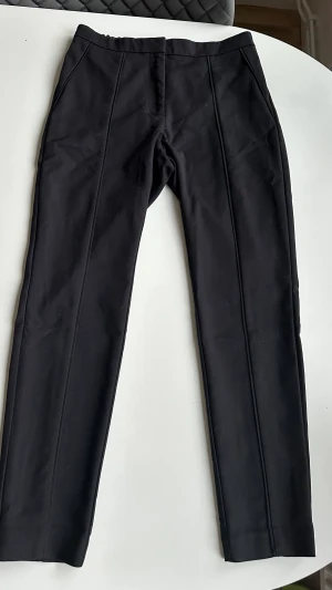 Byxor  - Byxor från Mango  Storlek 36